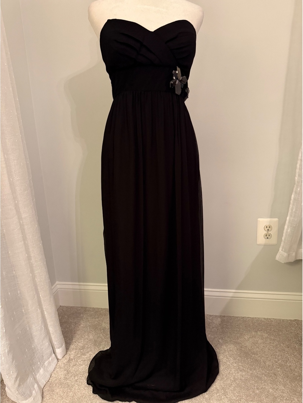 BCBGeneration Strapless Black Formal Gown Sz 10 Beaded Detail